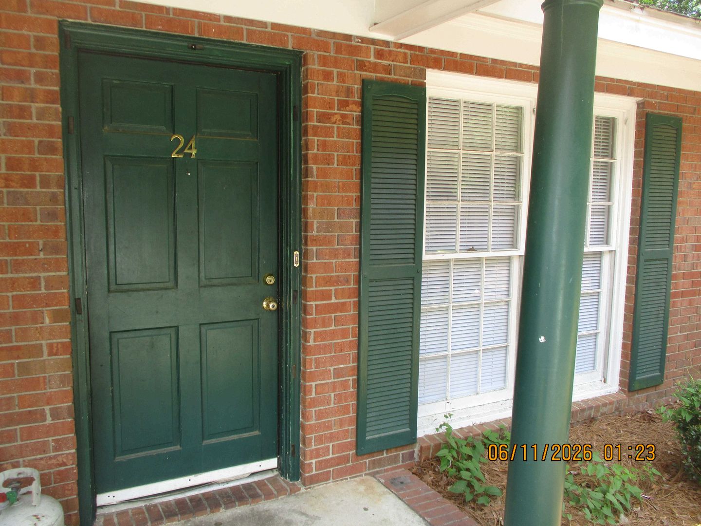 Albany House: 2024 #24 W Oglethorpe Ave.