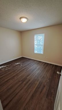 221 Glade Ln. – photo 1