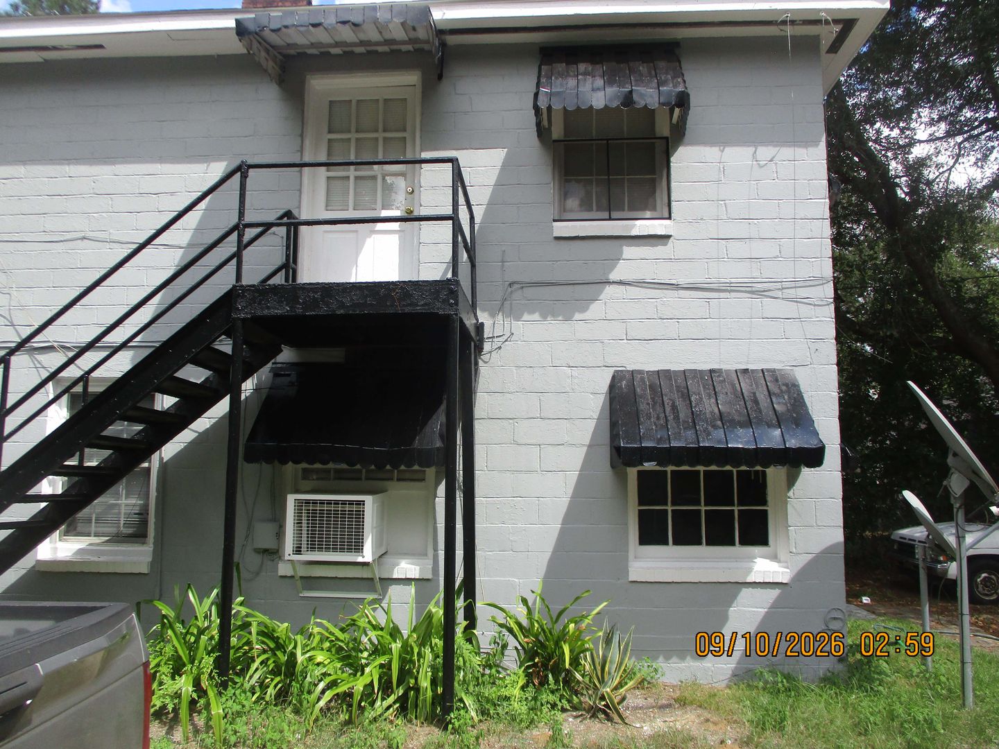 Albany House: 903-B Tift Ave.