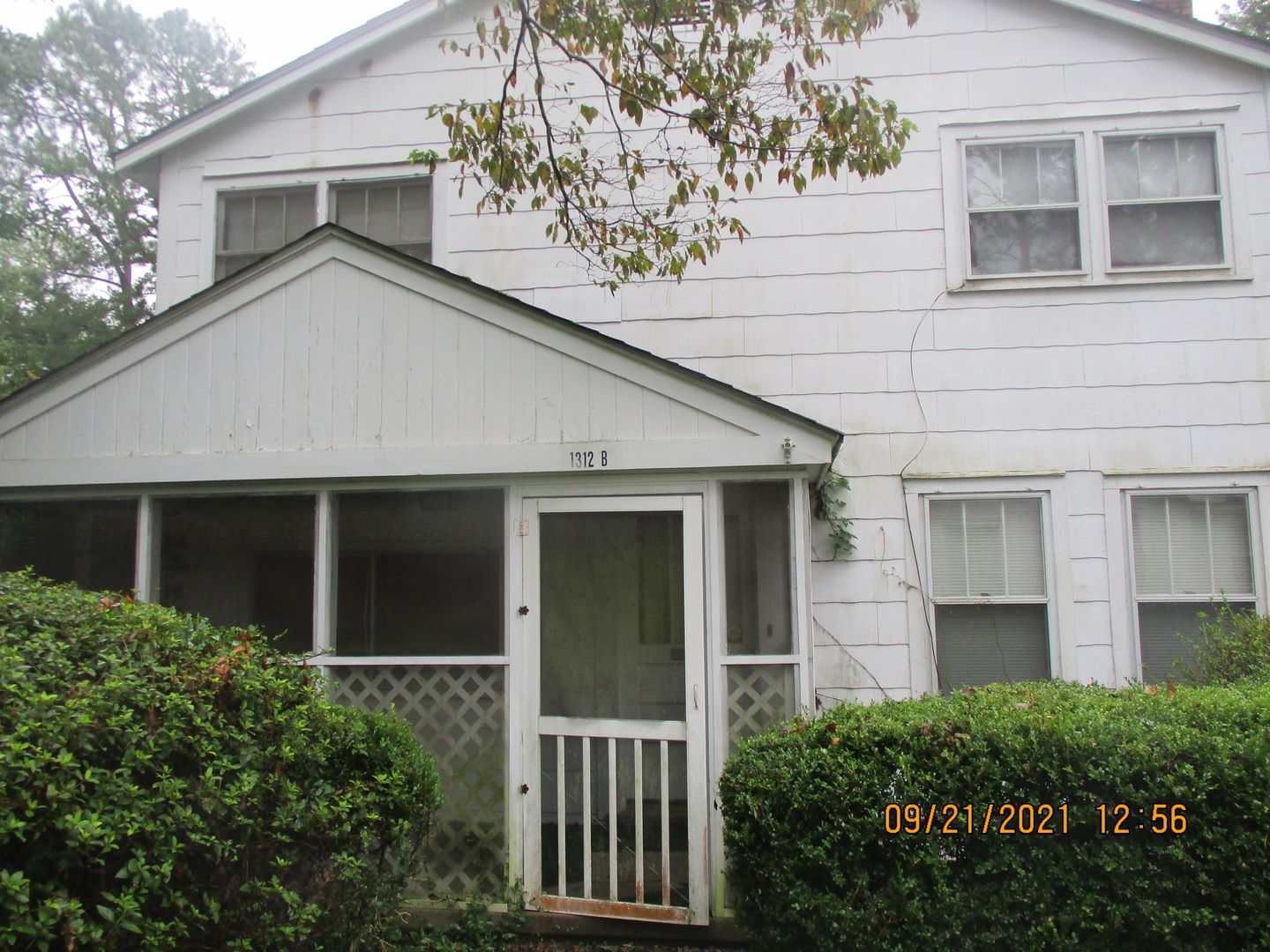 Albany House: 1312 1/2 9th Ave