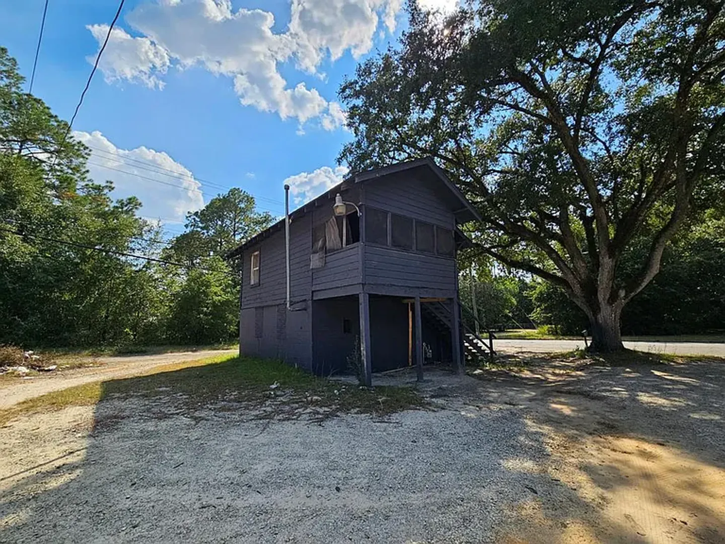 Albany House: 306 S. Van Buren Sreet