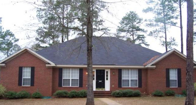 Albany House: 2307-B Old Dominion Dr.