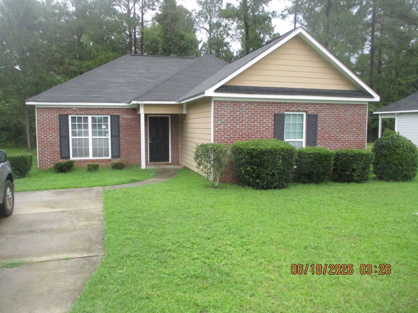 Albany House: 3907 Ipswitch Lane