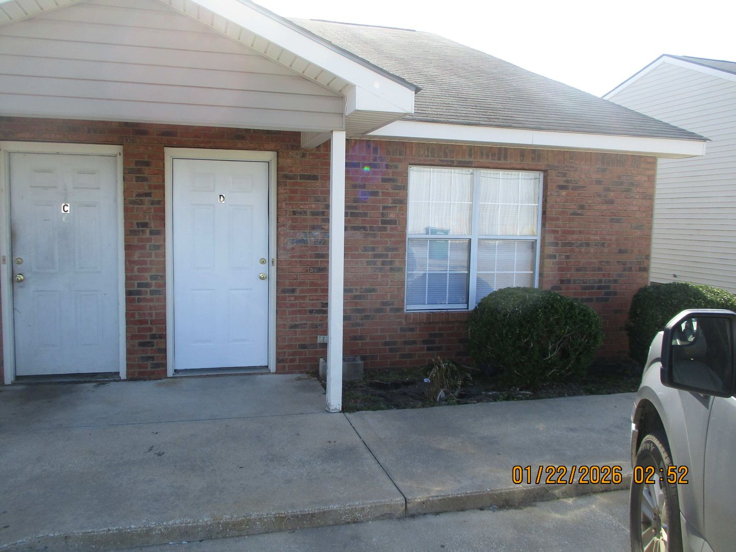 Albany House: 906 D Twentieth Ave.