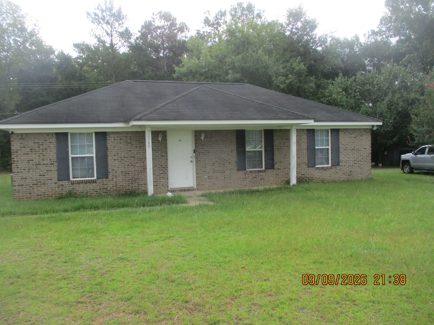 Albany House: 1106 Hobson St.