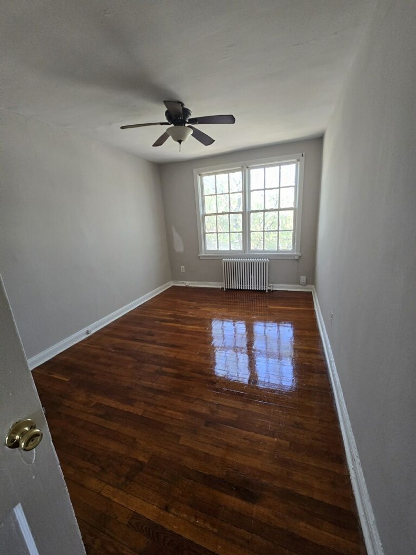 WASHINGTON Apartment: 3308 EAST CAPITOL ST NE