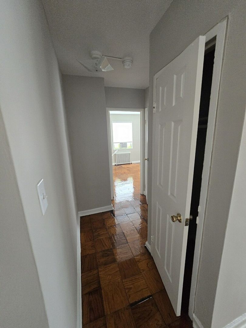 WASHINGTON Apartment: 214 KENILWORTH AVE NE