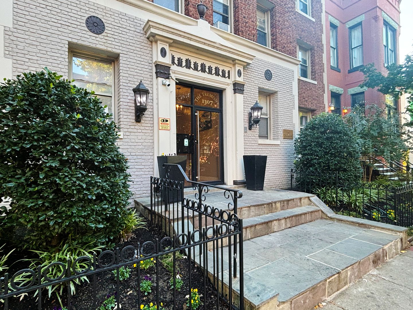 WASHINGTON Apartment: 1307 12TH ST NW