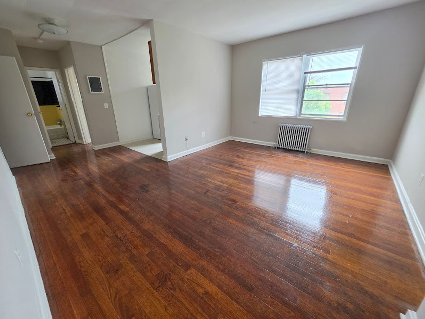 WASHINGTON Apartment: 3393 BLAINE ST NE