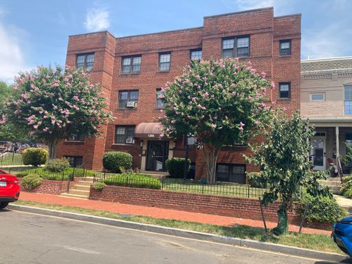 1266 Morse St., NE, 202 – photo 1