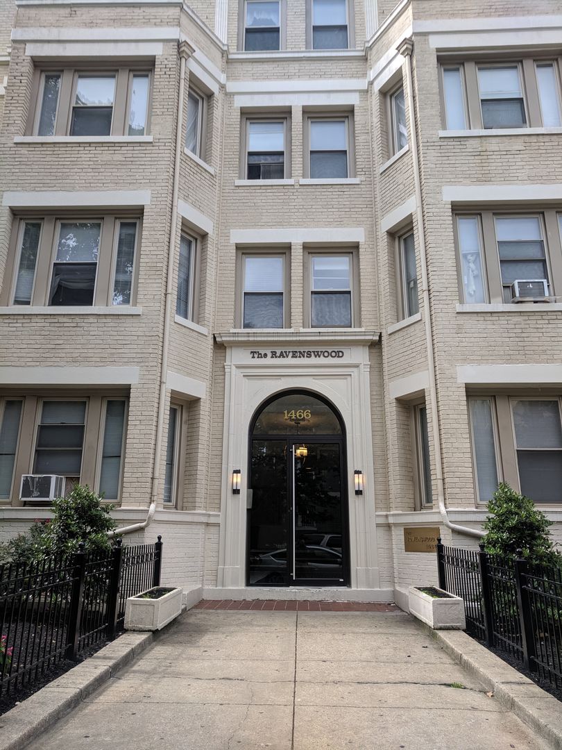 WASHINGTON Apartment: 1466 COLUMBIA RD NW