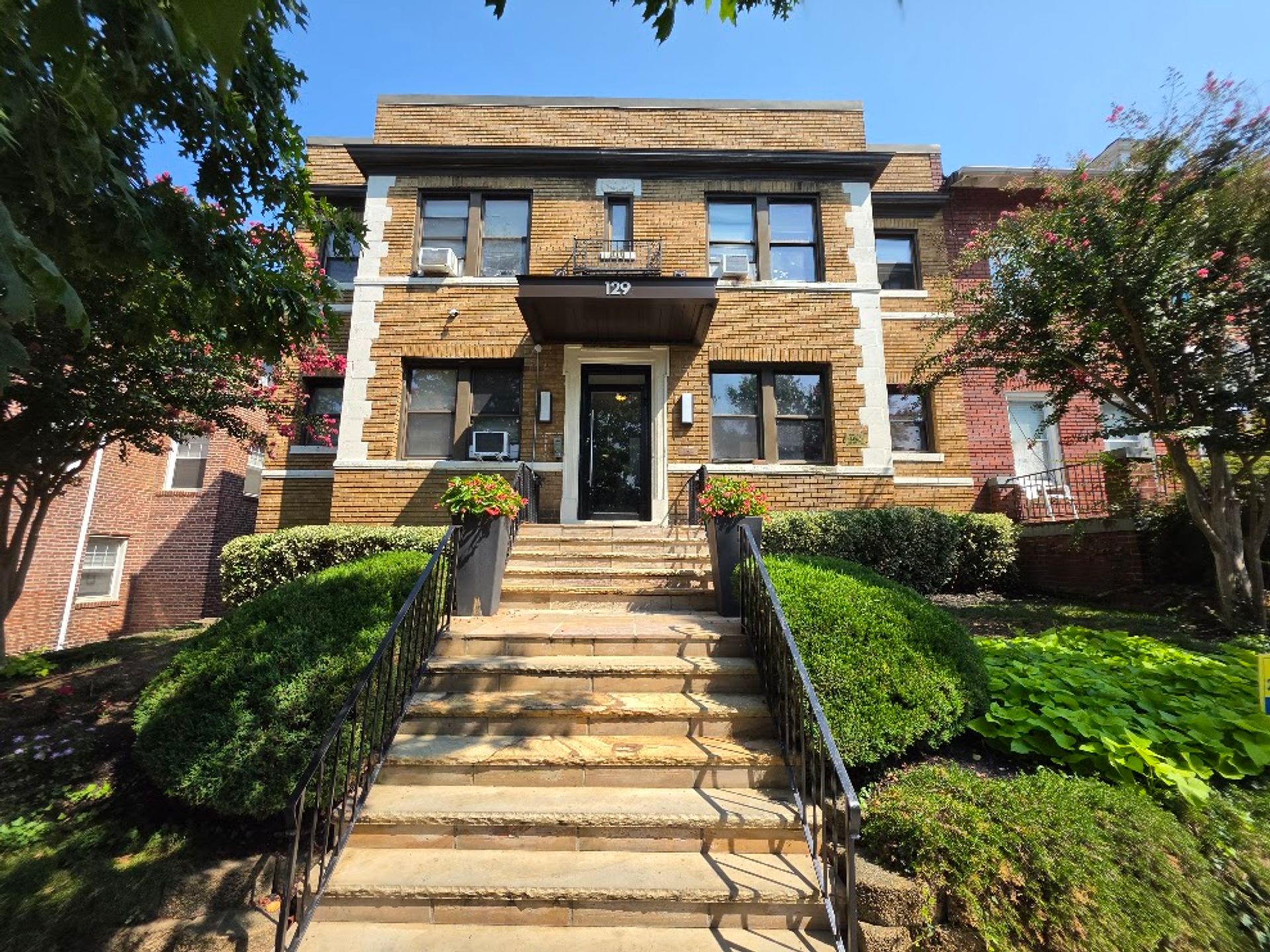 WASHINGTON Apartment: 129 WEBSTER ST NW