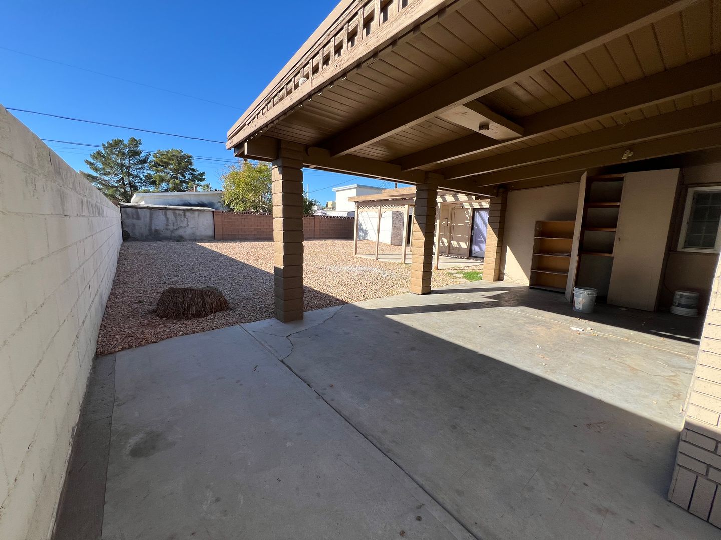 Las Vegas House: 1304 Wengert Ave.