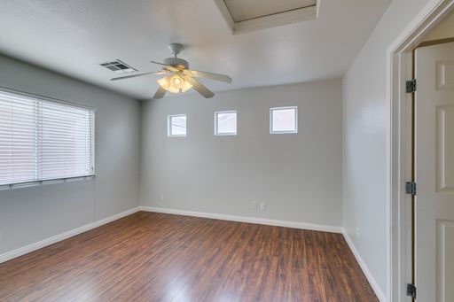 9911 Star Lake Avenue, Las Vegas, NV 89148