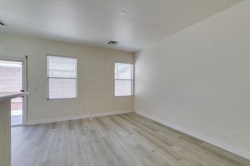 5938 Sakhalin Ave. , Las Vegas, NV 89139