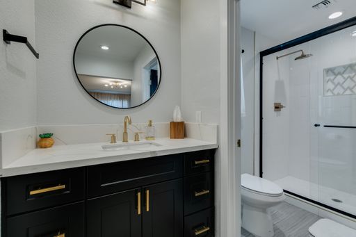 2000 Springview Dr, Las Vegas, NV 89146