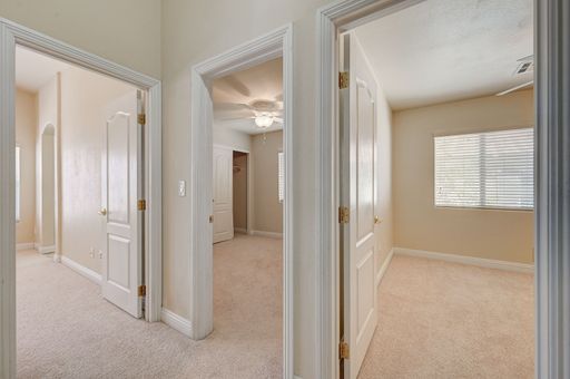 8744 Traveling Breeze Ave, Ut 102, Las Vegas, NV 89178