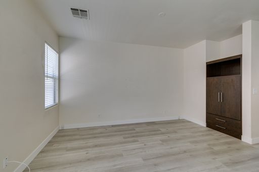 5938 Sakhalin Ave. , Las Vegas, NV 89139