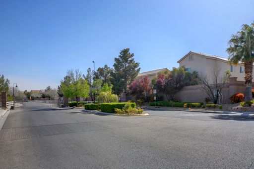 8744 Traveling Breeze Ave, Ut 102, Las Vegas, NV 89178