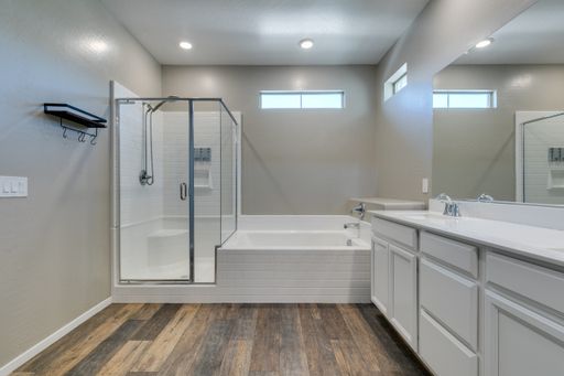 11940 Tomales Bay St, Las Vegas, NV 89138