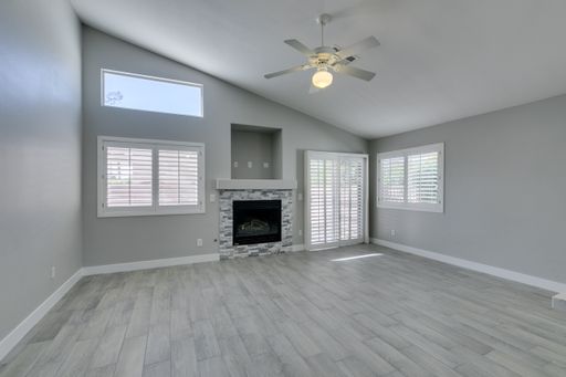 2744 Summerchase Lane, Henderson, NV 89052