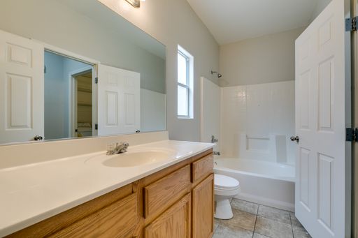 9911 Star Lake Avenue, Las Vegas, NV 89148