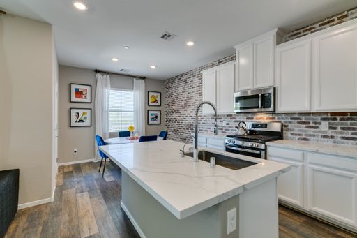 11940 Tomales Bay St, Las Vegas, NV 89138