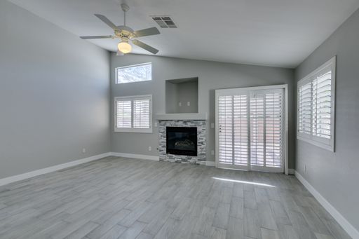 2744 Summerchase Lane, Henderson, NV 89052