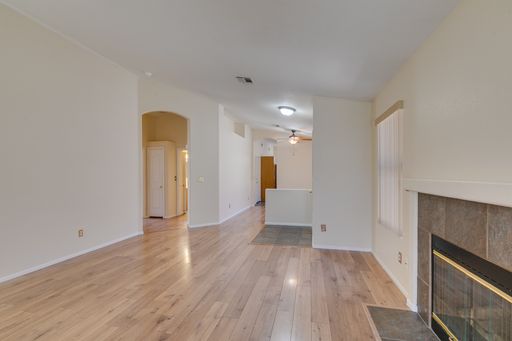 8168 W Gilmore Ave, Las Vegas, NV 89129