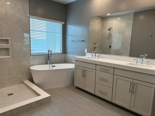 600 N. Carriage Hill Drive Unit 1043, Las Vegas, NV 89138