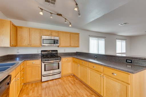9321 Copper Bay Ave, Las Vegas, NV 89129