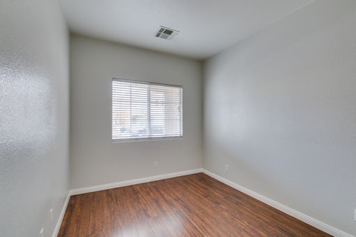 9911 Star Lake Avenue, Las Vegas, NV 89148