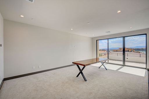 124 Still Shores St, Henderson, NV 89011