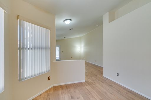 8168 W Gilmore Ave, Las Vegas, NV 89129