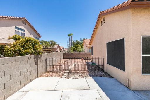 8168 W Gilmore Ave, Las Vegas, NV 89129