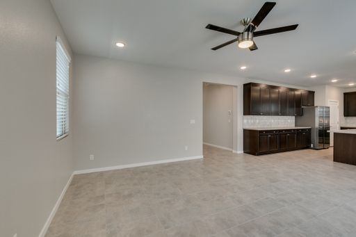 520 Founders Creek Avenue, North Las Vegas, NV 89084