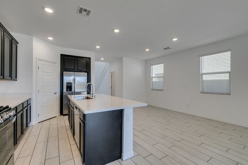 6858 Greensmen Avenue, Las Vegas, NV 89156