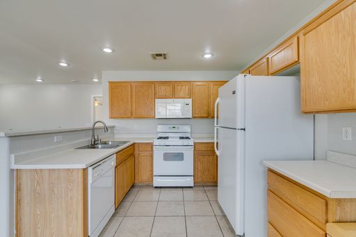 9911 Star Lake Avenue, Las Vegas, NV 89148