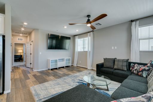 11940 Tomales Bay St, Las Vegas, NV 89138