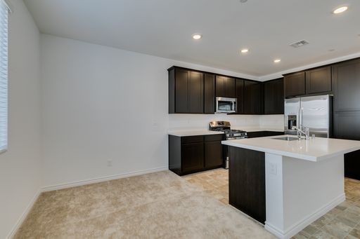 1532 Eliana Crossing Place, Henderson, NV 89002