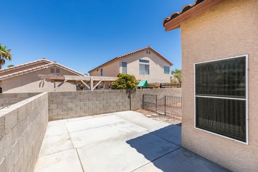 8168 W Gilmore Ave, Las Vegas, NV 89129
