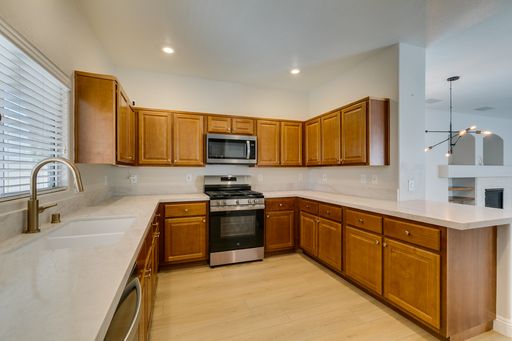 8909 Houston Ridge Avenue, Las Vegas, NV 89178