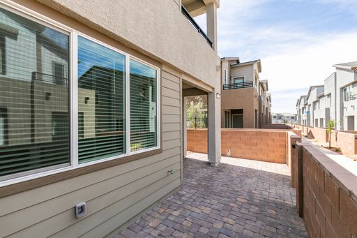 1532 Eliana Crossing Place, Henderson, NV 89002