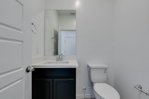 6858 Greensmen Avenue, Las Vegas, NV 89156