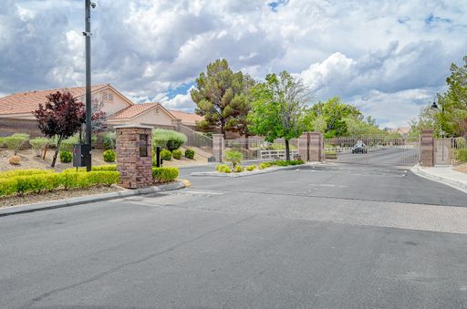 8744 Traveling Breeze Ave, Ut 102, Las Vegas, NV 89178