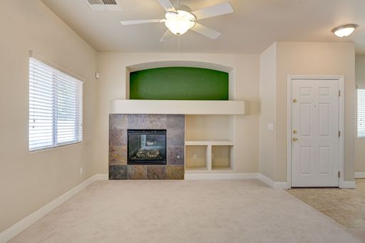 8744 Traveling Breeze Ave, Ut 102, Las Vegas, NV 89178