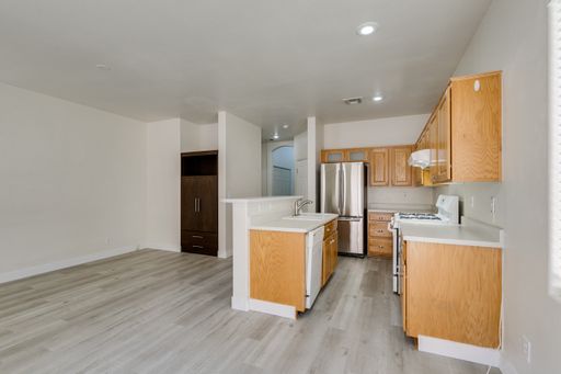 5938 Sakhalin Ave. , Las Vegas, NV 89139