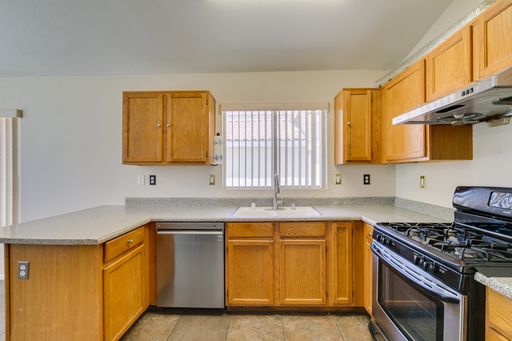 8168 W Gilmore Ave, Las Vegas, NV 89129