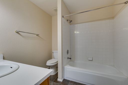 8168 W Gilmore Ave, Las Vegas, NV 89129