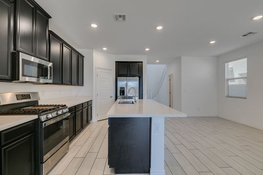6858 Greensmen Avenue, Las Vegas, NV 89156